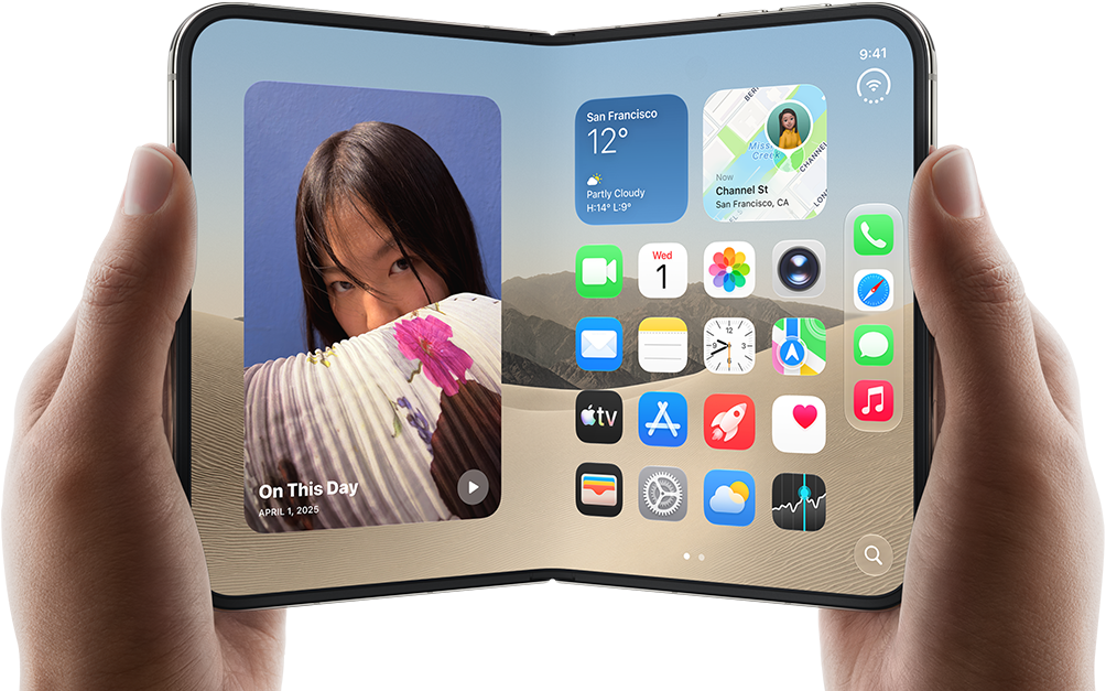 Rozevřený iPhone&nbsp;[V68] v&nbsp;barvě [L8], dvě ruce ho drží na šířku, na vnitřním displeji je vlevo widget fotek a&nbsp;vpravo aplikace